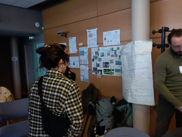 Projet E-Code comme Ethical, Common and Open Digital in Education